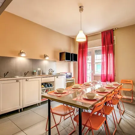 Apartment Tuscolano 6 Bedroom 6 Bathroom Rome