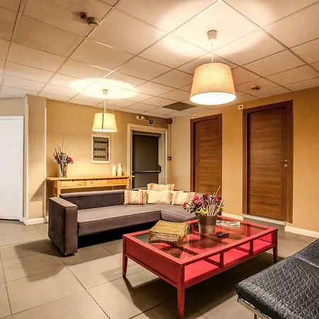 Tuscolano 6 Bedroom 6 Bathroom * Rome